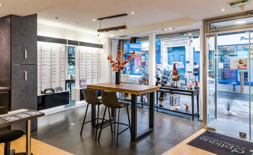 OPTICIEN PROCHE DE RUEIL-MALMAISON.JPG